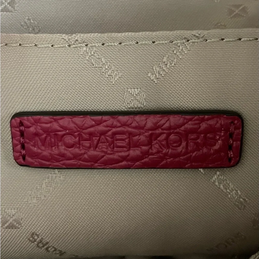 Michael Kors Jet Set Large Pebble Leather Zip Clutch Wristlet